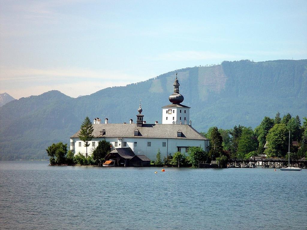 AltmünsterFerienhaus Schiemelアパートメント エクステリア 写真